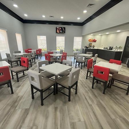 מובייל Quality Inn & Suites At Airport Blvd I-65 מראה חיצוני תמונה