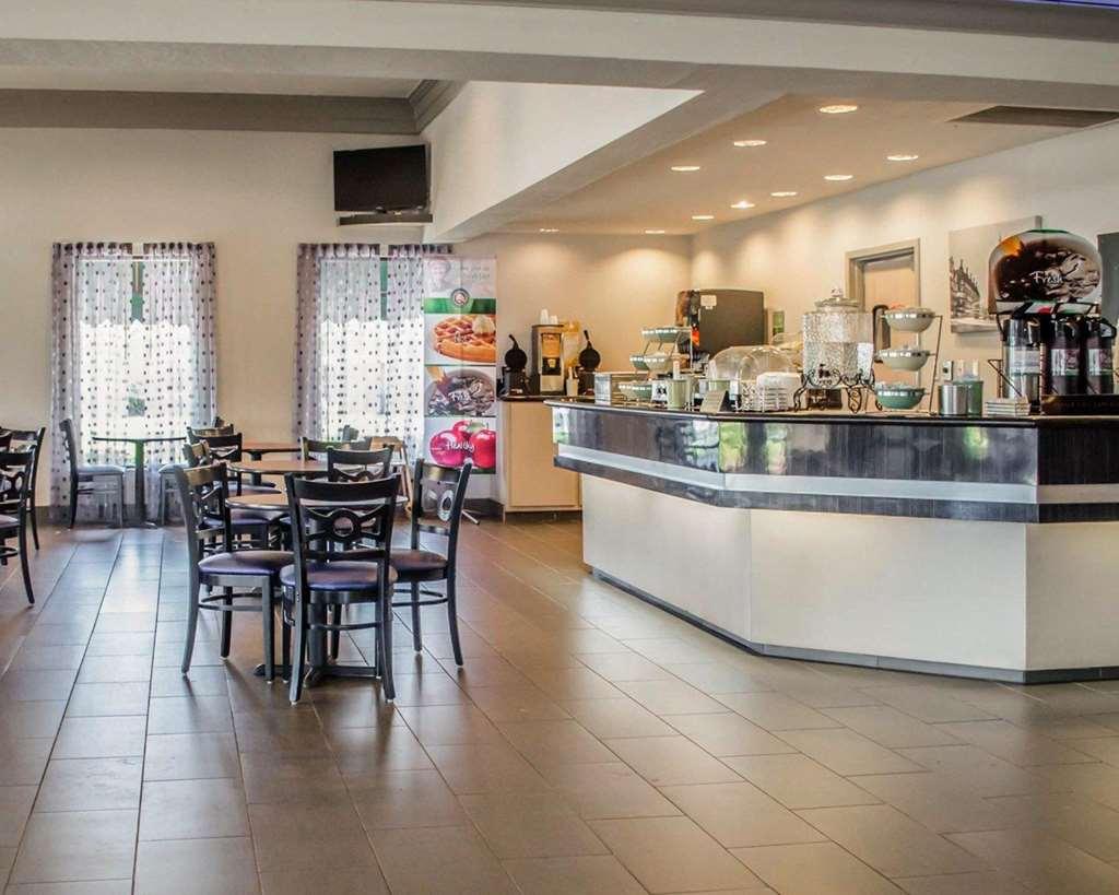 מובייל Quality Inn & Suites At Airport Blvd I-65 מסעדה תמונה